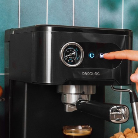Machine a café - CECOTEC - Espresso 20 Pro Latte - 1350 W - 20 bars - 1,5 L - Noir