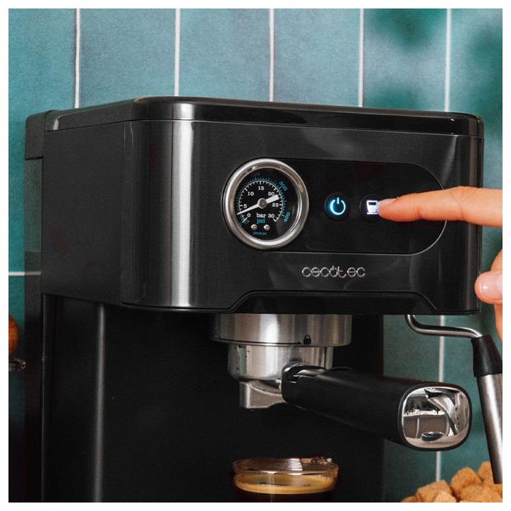 Machine a café - CECOTEC - Espresso 20 Pro Latte - 1350 W - 20 bars - 1,5 L - Noir Machine a café - CECOTEC - Espresso 20 Pro Latte - 1350 W - 20 bars - 1,5 L - Noir