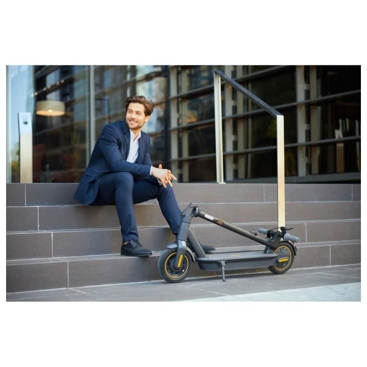 Trottinette électrique - SEGWAY Ninebot - MAX G3 E - Autonomie 80 km - Vitesse max 25,5 km/h