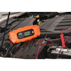 Chargeur batterie auto - XLPT - 4A - 70W - 12V - 3 m - IP65 - Mode Supply - Affichage digital
