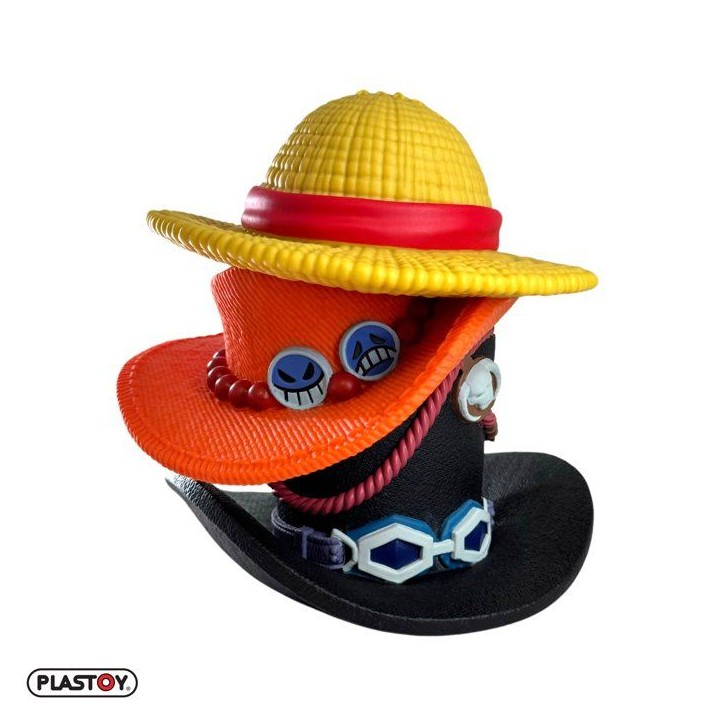 Tirelire - PLASTOY - One Piece Pile de chapeaux Luffy Ace Sabo - Plastique - 15 cm