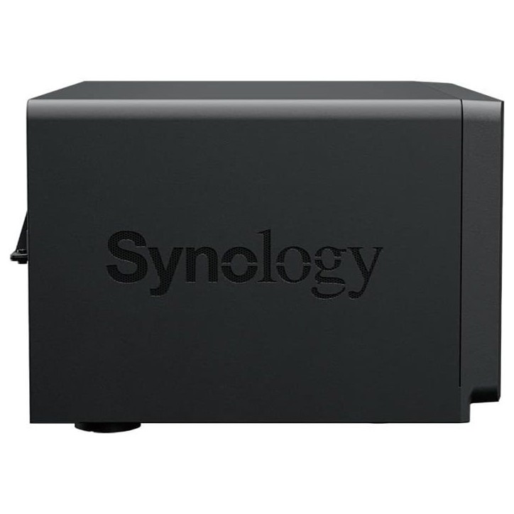 Serveur NAS PME - SYNOLOGY - DS1825+ - 8 baies - 8 Go de RAM Serveur NAS PME - SYNOLOGY - DS1825+ - 8 baies - 8 Go de RAM