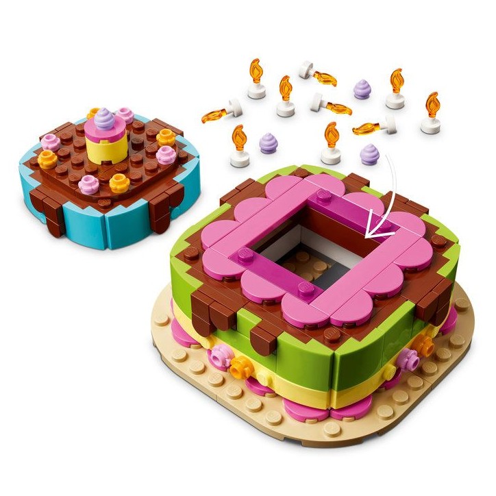 LEGO 40815 Le Gâteau d'Anniversaire - Jeu de Construction des 7 ans - Décoration de Table LEGO 40815 Le Gâteau d'Anniversaire - Jeu de Construction des 7 ans - Décoration de Table