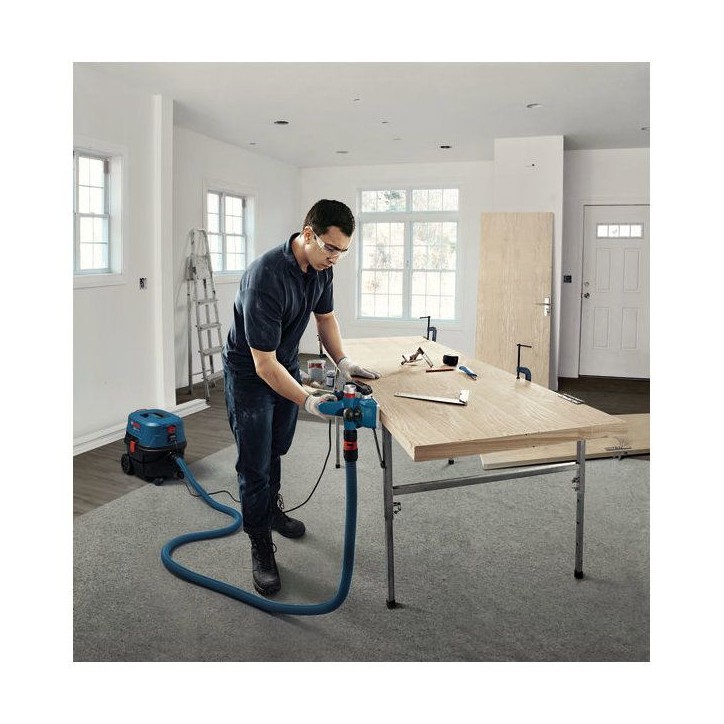 Rabot électrique filaire - BOSCH PROFESSIONAL - GHO 20-82 - 700 W - Semelle aluminium haute précision - Largeur 82 mm