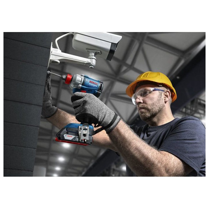 COMBO KIT 3 OUTILS 18V : GSR 18V-65 + GDX 18V-285 + GBH 18V-22 +GBA 18V 3x5,0Ah + GAL 12V-18V-80 + sac COMBO KIT 3 OUTILS 18V : GSR 18V-65 + GDX 18V-285 + GBH 18V-22 +GBA 18V 3x5,0Ah + GAL 12V-18V-80 + sac