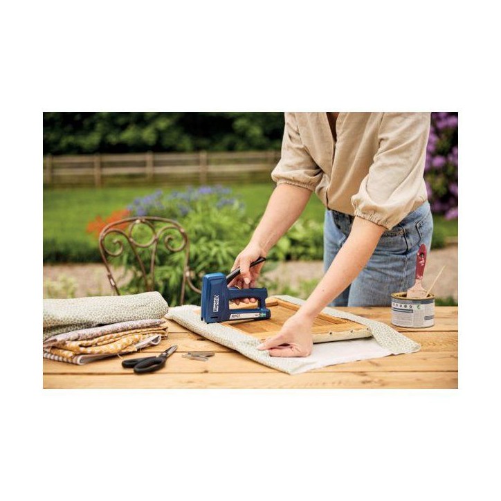 Kit Agrafeuse manuelle 7-en-1- RAPID - RPC7 - Agrafes & clous déco/bricolage - 3010 pieces - 5001746 Kit Agrafeuse manuelle 7-en-1- RAPID - RPC7 - Agrafes & clous déco/bricolage - 3010 pieces - 5001746