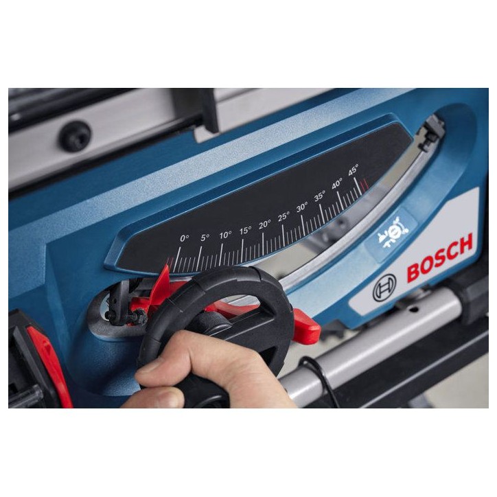 Scie sur table BOSCH PROFESSIONAL - GTS 18V-70 - 18V - 216 mm - 5?500 t/min - Avec accessoires Scie sur table BOSCH PROFESSIONAL - GTS 18V-70 - 18V - 216 mm - 5?500 t/min - Avec accessoires
