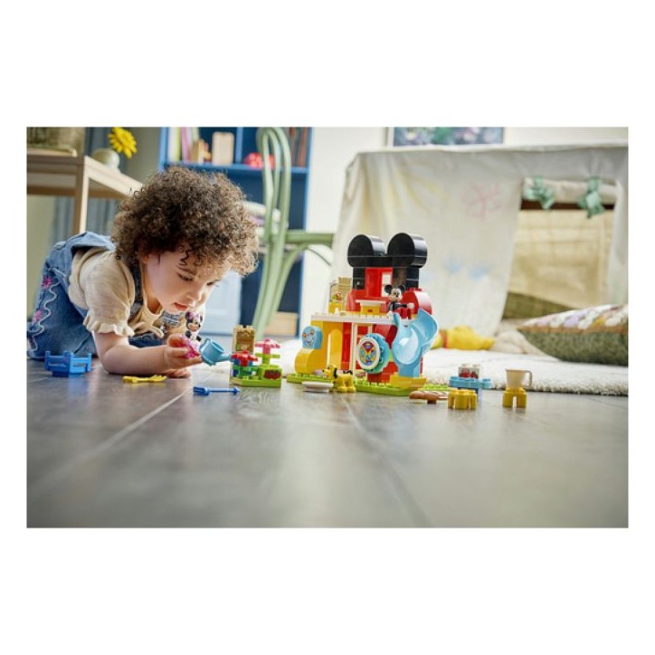 10465 La maison de Mickey Mouse avec Minnie et Pluto