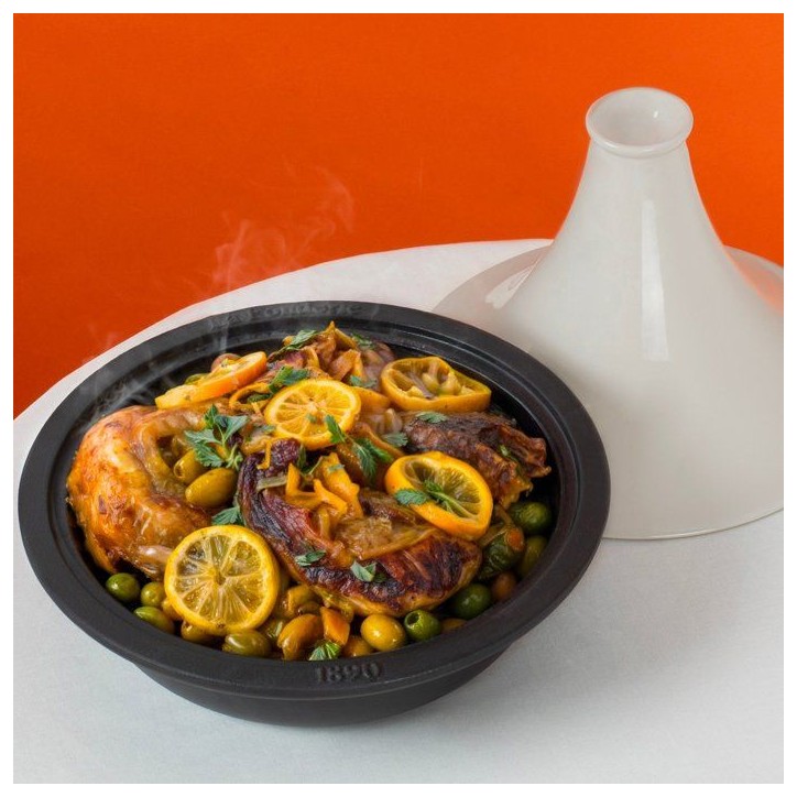 Tajine en fonte - LA FONDERIE 1890 - ASILAH - Ø 29 cm - Tous feux dont induction - Couvercle céramique - Beige Tajine en fonte - LA FONDERIE 1890 - ASILAH - Ø 29 cm - Tous feux dont induction - Couvercle céramique - Beige