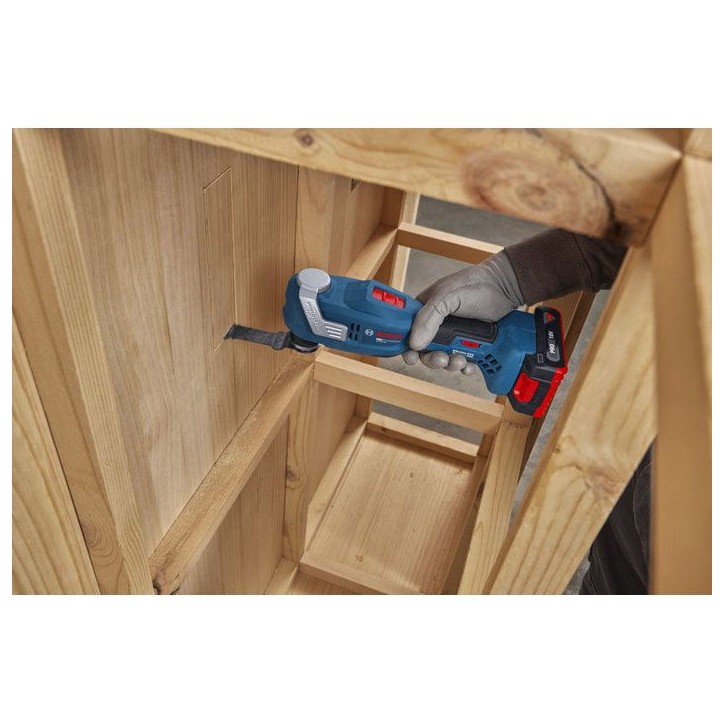 Outil Multifonction BOSCH GOP 18V-30 (Machine seule + L-Boxx 136) Outil Multifonction BOSCH GOP 18V-30 (Machine seule + L-Boxx 136)