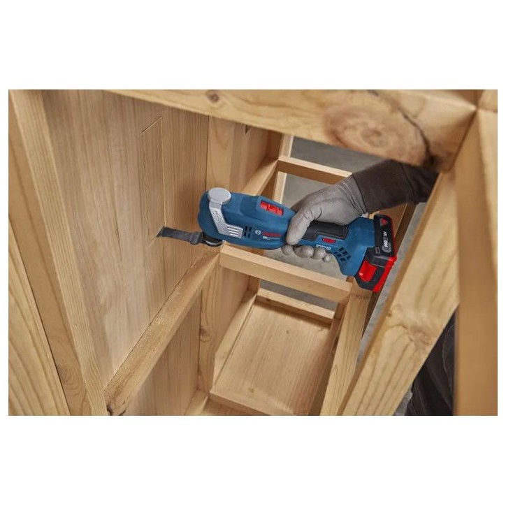 Outil Multifonction BOSCH GOP 18V-30 (Machine seule + L-Boxx 136) Outil Multifonction BOSCH GOP 18V-30 (Machine seule + L-Boxx 136)