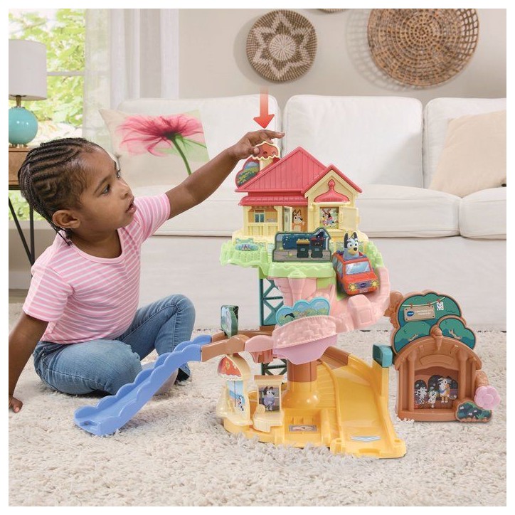 VTECH - TUT TUT BOLIDES BLUEY - PARCOURS CITY TOBOGGAN (+ LA VOITURE FAMILIALE DE BLUEY - Multicolore VTECH - TUT TUT BOLIDES BLUEY - PARCOURS CITY TOBOGGAN (+ LA VOITURE FAMILIALE DE BLUEY - Multicolore