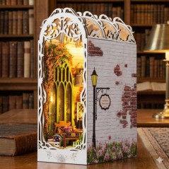 Book Nook - Kit DIY a construire Maquette 3D Serre Livre - Maison Cosy Creanook - 11 x 19 x 29 cm