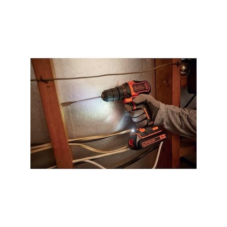 Black - Decker BDCDD186K-QW Coffret de Perceuse-visseuse 18 V sans fil avec chargeur/batterie 1,5 Ah Black - Decker BDCDD186K-QW Coffret de Perceuse-visseuse 18 V sans fil avec chargeur/batterie 1,5 Ah