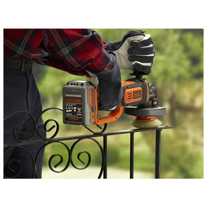 Meuleuse angulaire BLACK+DECKER - BCG720M1-QW 0717691 - Batterie Li-ion 18V 4Ah - Disque 125mm Meuleuse angulaire BLACK+DECKER - BCG720M1-QW 0717691 - Batterie Li-ion 18V 4Ah - Disque 125mm