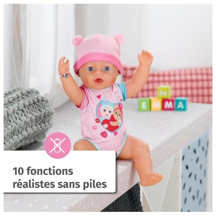 Poupon - BABY BORN - Emma - 10 fonctions - 10 accessoires - Sans piles - 43cm - Des 3 ans Poupon - BABY BORN - Emma - 10 fonctions - 10 accessoires - Sans piles - 43cm - Des 3 ans