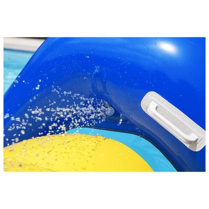 Toboggan gonflable géant - BESTWAY - 52453 - 247 x 124 x 100 cm - 3 ans et + - 75 kg Toboggan gonflable géant - BESTWAY - 52453 - 247 x 124 x 100 cm - 3 ans et + - 75 kg