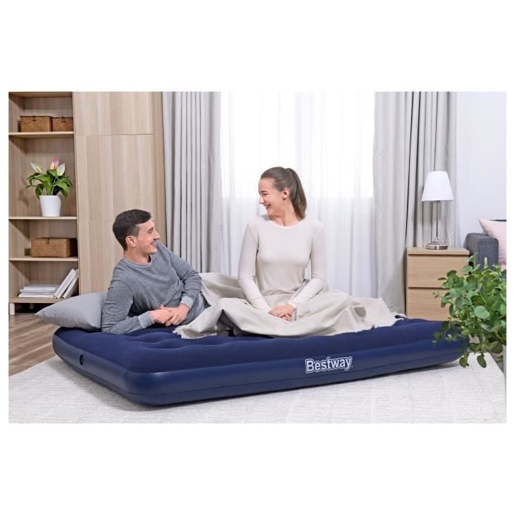 Matelas gonflable camping - BESTWAY - 2 places - 191x137x22 cm avec pompe électrique externe Powertouch Matelas gonflable camping - BESTWAY - 2 places - 191x137x22 cm avec pompe électrique externe Powertouch