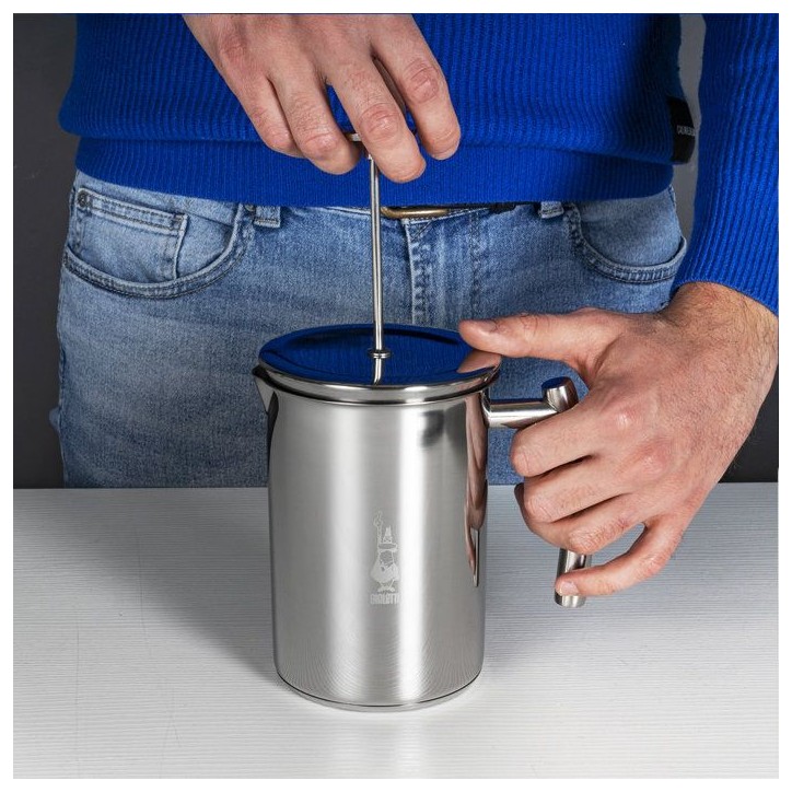 Mousseur a lait - BIALETTI - CAPPUCCINATORE - 330 ml - Acier Mousseur a lait - BIALETTI - CAPPUCCINATORE - 330 ml - Acier