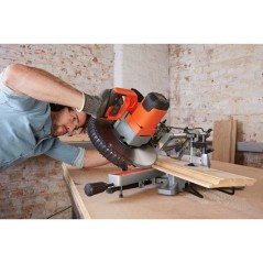 Scie a onglet radiale 25,4 cm, 2100W - BLACK+DECKER - BES710-QS