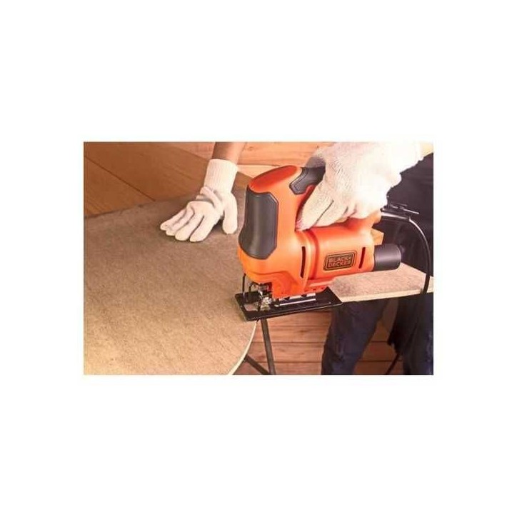 Scie sauteuse - BLACK & DECKER - BES603-QS - 400W - 3000 rpm - Filaire Scie sauteuse - BLACK & DECKER - BES603-QS - 400W - 3000 rpm - Filaire