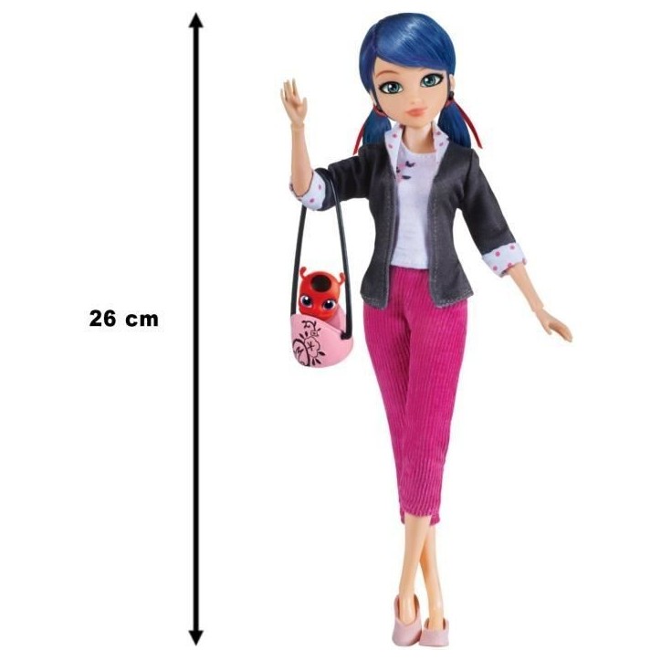 Miraculous Ladybug - Poupée mannequin 26 cm Marinette - BANDAI Miraculous Ladybug - Poupée mannequin 26 cm Marinette - BANDAI