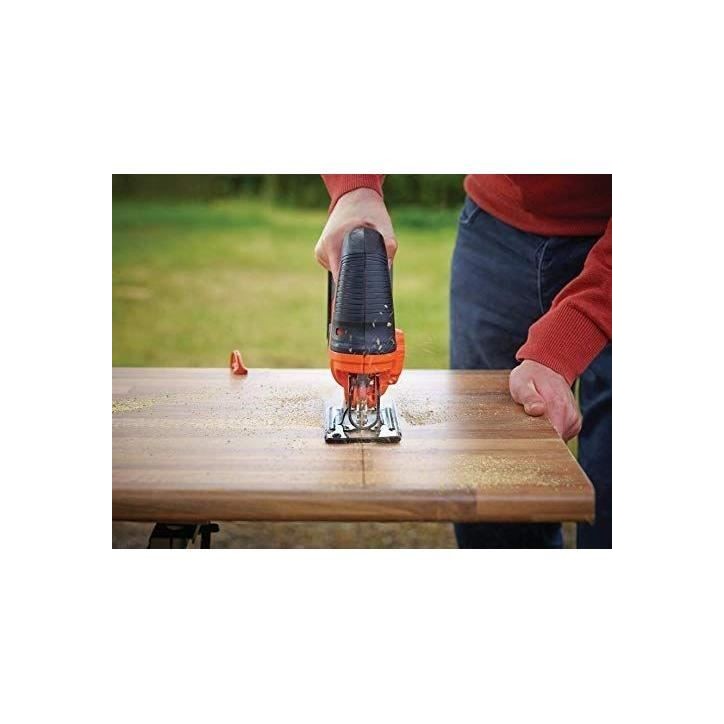 BLACK+DECKER Scie Sauteuse Sans Fil 18V - BDCJS18E1-QW - Mouvement Pendulaire Intégré - Dispositif de Soufflerie BLACK+DECKER Scie Sauteuse Sans Fil 18V - BDCJS18E1-QW - Mouvement Pendulaire Intégré - Dispositif de Soufflerie