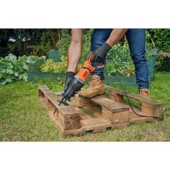BLACK+DECKER BES301-QS SCIE SABRE 750W