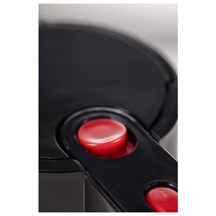Bouilloire électrique - BODUM - BISTRO - 700 W - 0,5 L - Noir Bouilloire électrique - BODUM - BISTRO - 700 W - 0,5 L - Noir