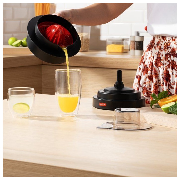 Presse-agrumes électrique - BODUM - ETTORE - 30 W - 350 ml - Noir Presse-agrumes électrique - BODUM - ETTORE - 30 W - 350 ml - Noir