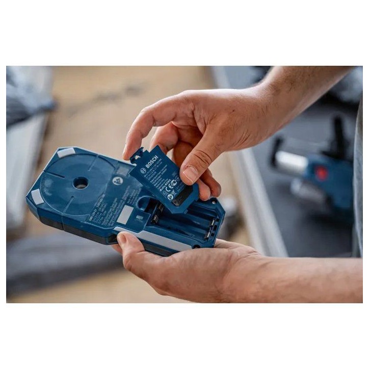 Détecteur mural GMS 120-27 PROFESSIONAL - BOSCH - avec 2 piles (AA) - étui - 601081700 Détecteur mural GMS 120-27 PROFESSIONAL - BOSCH - avec 2 piles (AA) - étui - 601081700