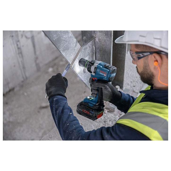 Clé a Chocs BOSCH GDS 18V-750 C (Machine seule + L-Boxx 136 + module Bluetooth GCY42) Clé a Chocs BOSCH GDS 18V-750 C (Machine seule + L-Boxx 136 + module Bluetooth GCY42)
