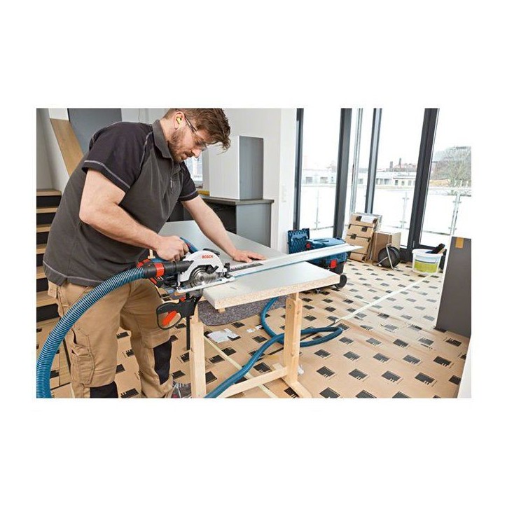 Scie Circulaire Bosch Professional GKS 18V-57 G avec lame de 165mm, sans batterie, dans une Lboxx - 06016A2101 Scie Circulaire Bosch Professional GKS 18V-57 G avec lame de 165mm, sans batterie, dans une Lboxx - 06016A2101