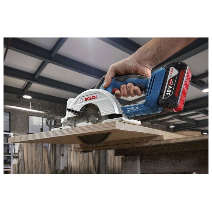 Scie circulaire sans fil BOSCH PROFESSIONAL - GKS 18V-51 - 18V - 140 mm - Avec 1 lame de scie Scie circulaire sans fil BOSCH PROFESSIONAL - GKS 18V-51 - 18V - 140 mm - Avec 1 lame de scie