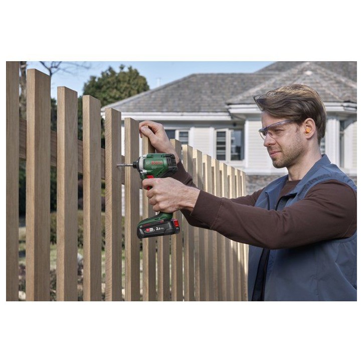 Visseuse a choc BOSCH - UniversalImpactDrive 18V-210 - 18V Visseuse a choc BOSCH - UniversalImpactDrive 18V-210 - 18V