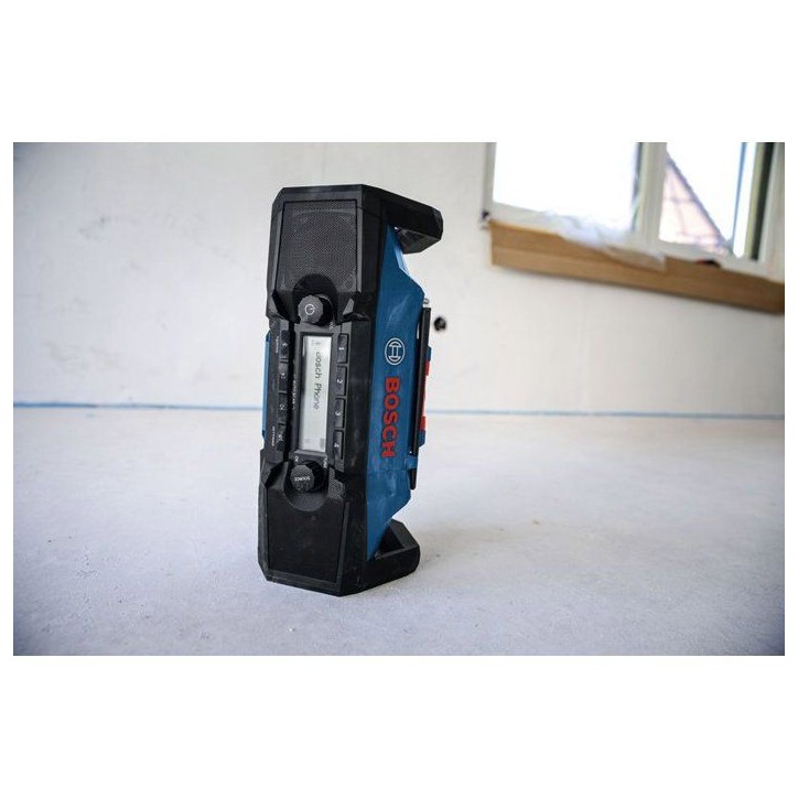 Radio BOSCH PROFESSIONAL - GPB 18V-3 SC - 18V - Sans batterie ni chargeur Radio BOSCH PROFESSIONAL - GPB 18V-3 SC - 18V - Sans batterie ni chargeur