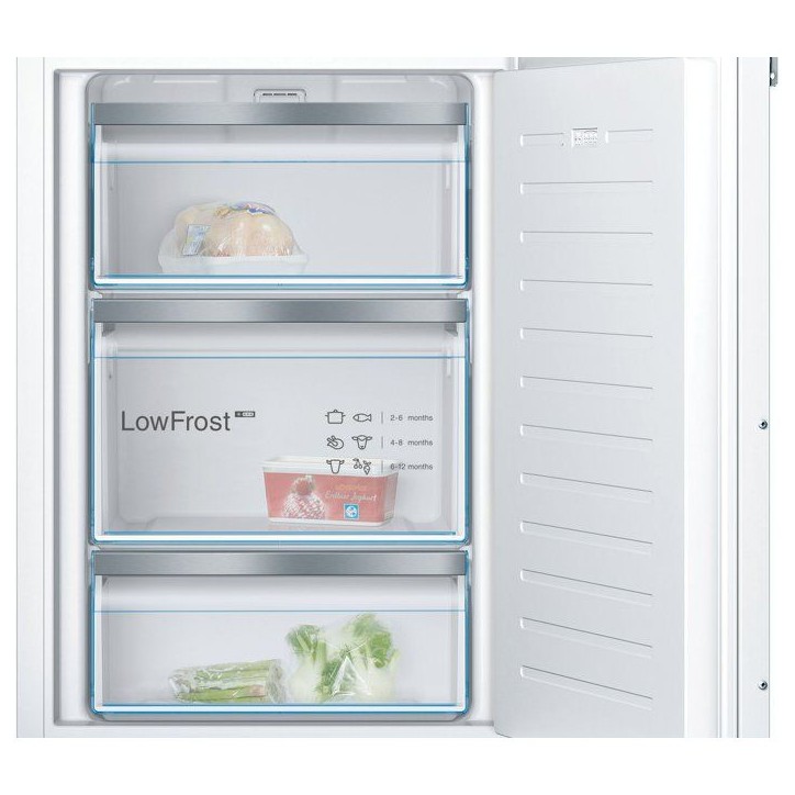 Congélateur porte BOSCH Série 4 GIV21AFE0 - Encastrable - Classe E - 96 L - 3 tiroirs - 55,8 x 54,5 x 87,4 cm Congélateur porte BOSCH Série 4 GIV21AFE0 - Encastrable - Classe E - 96 L - 3 tiroirs - 55,8 x 54,5 x 87,4 cm