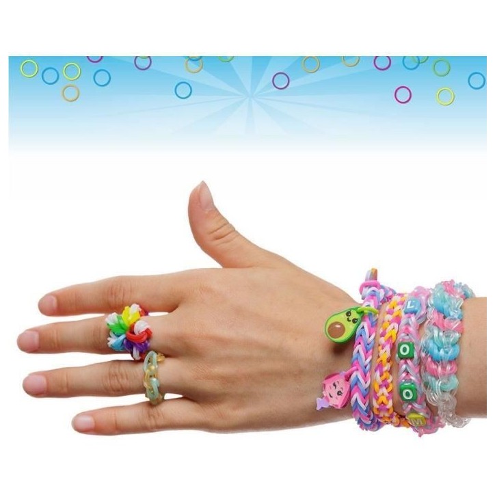 Kit de fabrication de bracelets Rainbow Loom - Métier a tisser avec 5600 élastiques, charms et perles - BANDAI Kit de fabrication de bracelets Rainbow Loom - Métier a tisser avec 5600 élastiques, charms et perles - BANDAI