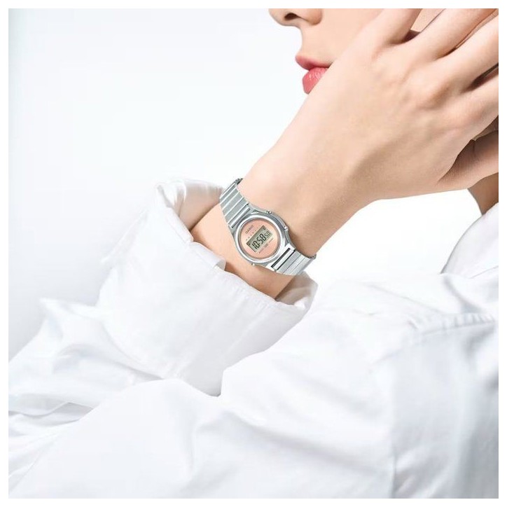 Montre - CASIO - LA700WE - Mixte - Blanc - Quartz - Digital Montre - CASIO - LA700WE - Mixte - Blanc - Quartz - Digital