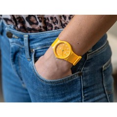Montre - CASIO - MQ-24B - Mixte - Jaune - Quartz - Analogique
