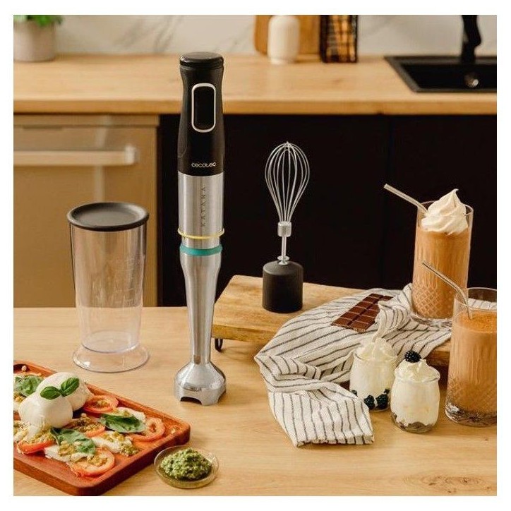 Mixeur plongeant - CECOTEC - Katana 15 Cream B - 1500 W - Lame avec 4 feuilles - Verre 800 ml - Noir Mixeur plongeant - CECOTEC - Katana 15 Cream B - 1500 W - Lame avec 4 feuilles - Verre 800 ml - Noir
