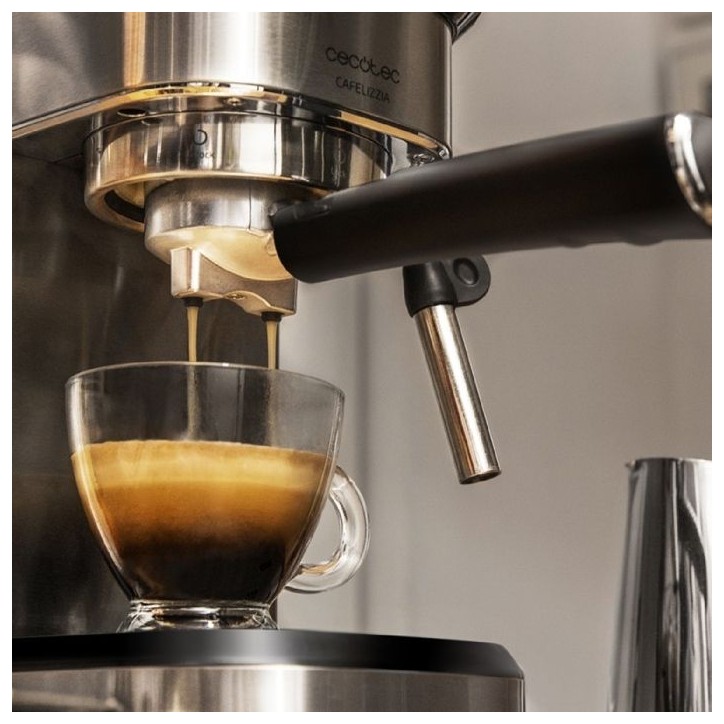 Machine a café - CECOTEC - Cafelizzia790 Steel - 1350 W - 20 bars - 1,2 L - Inox Machine a café - CECOTEC - Cafelizzia790 Steel - 1350 W - 20 bars - 1,2 L - Inox