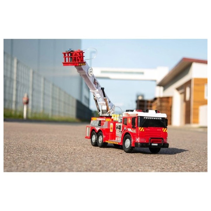 Dickie Camion de pompiers télécommandé a échelle extensible rouge – sons, lumieres et projection d'eau Dickie Camion de pompiers télécommandé a échelle extensible rouge – sons, lumieres et projection d'eau