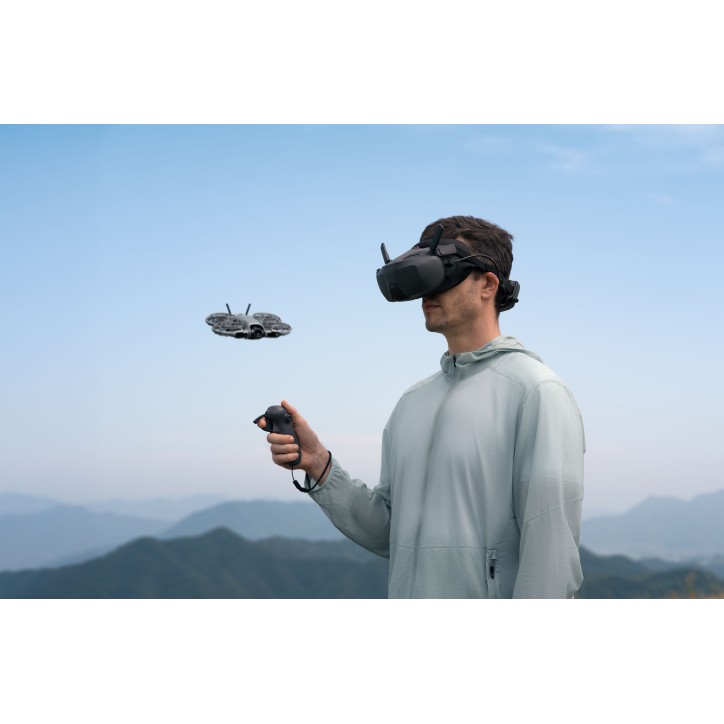 Drone - DJI - Neo 2 Motion Fly More Combo - Caméra 1/1.3'' 48 MP - Vidéo 4K HDR - Télécommande Motion Controller - Kit 3 bat Drone - DJI - Neo 2 Motion Fly More Combo - Caméra 1/1.3'' 48 MP - Vidéo 4K HDR - Télécommande Motion Controller - Kit 3 bat