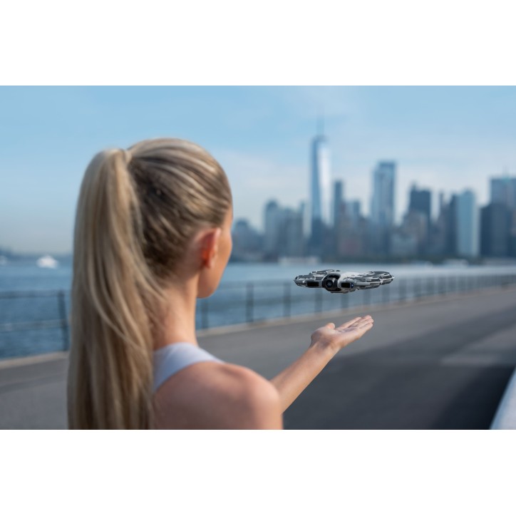 Drone - DJI - Neo 2 - Caméra 1/1.3'' 19 MP - Vidéo 4K HDR - Autonomie 46 min - Transmission O4 HD Drone - DJI - Neo 2 - Caméra 1/1.3'' 19 MP - Vidéo 4K HDR - Autonomie 46 min - Transmission O4 HD