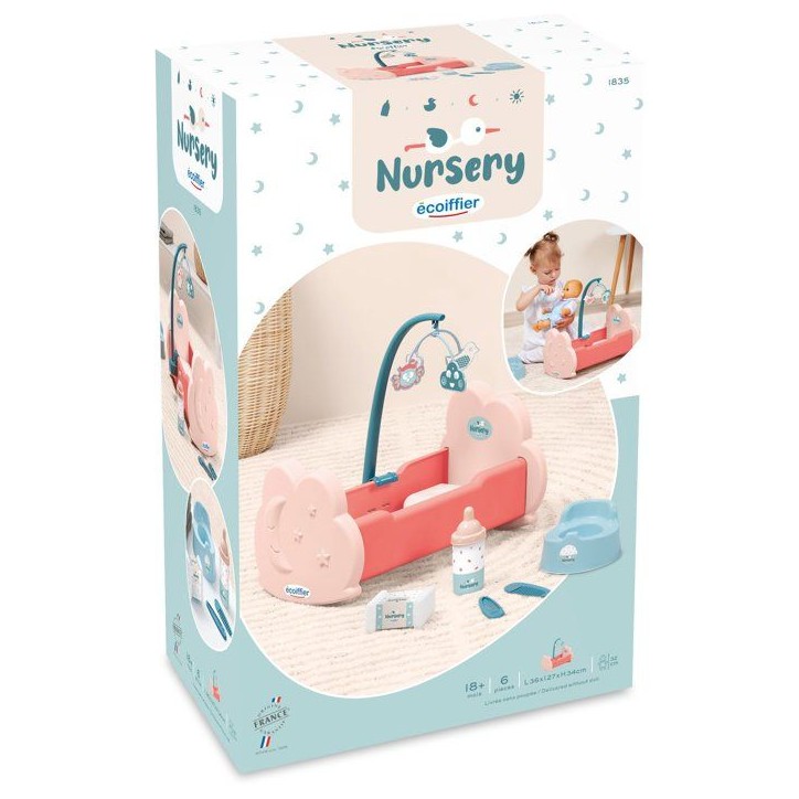 ECOIFFIER Nursery 1835 - Lit + Accessoires - 18 mois - Le rituel du coucher ECOIFFIER Nursery 1835 - Lit + Accessoires - 18 mois - Le rituel du coucher