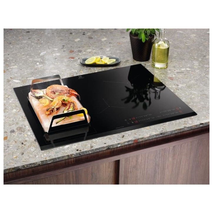 Plaque a induction - ELECTROLUX - 4 foyers - 71 x 52 cm - EIV734 - Noir Plaque a induction - ELECTROLUX - 4 foyers - 71 x 52 cm - EIV734 - Noir