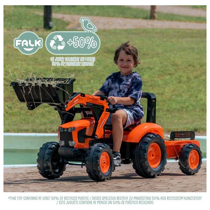 Tractopelle a pédales - FALK - Kubota - Avec remorque - Des 3 ans - 100% Fabriqué en France - Au moins 50% de plastique recycl Tractopelle a pédales - FALK - Kubota - Avec remorque - Des 3 ans - 100% Fabriqué en France - Au moins 50% de plastique recycl