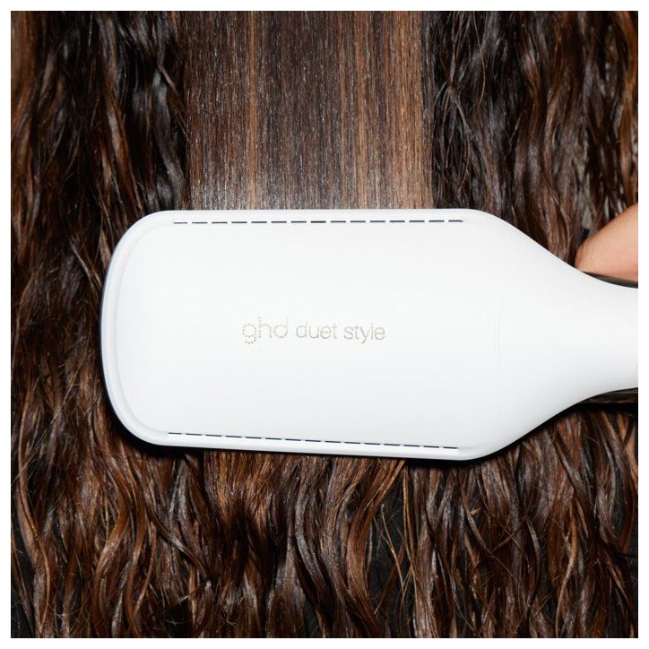 Lisseur séchant - GHD - Duet Style - Blanc - 2-en-1 - Air-Fusion - Mode Shine Shot Lisseur séchant - GHD - Duet Style - Blanc - 2-en-1 - Air-Fusion - Mode Shine Shot