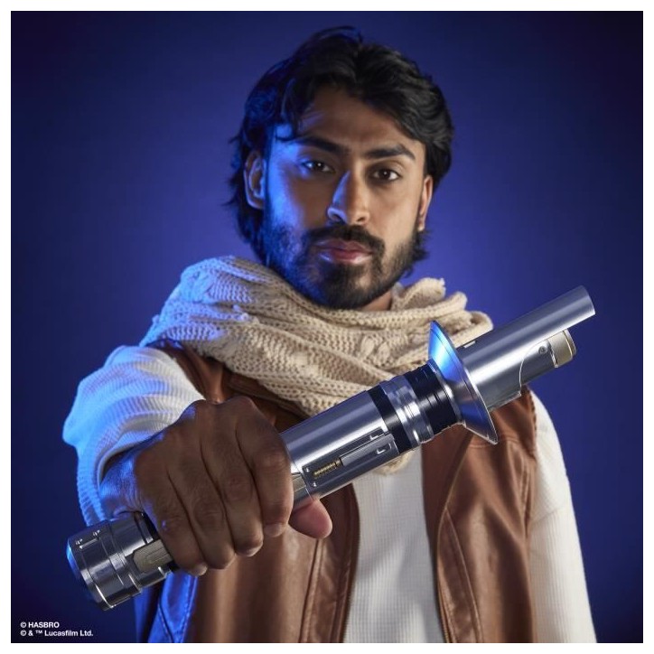 Sabre laser électronique Ezra Bridger Force FX Elite avec LED et effets sonores premium, Star Wars The Black Series, a partir d Sabre laser électronique Ezra Bridger Force FX Elite avec LED et effets sonores premium, Star Wars The Black Series, a partir d